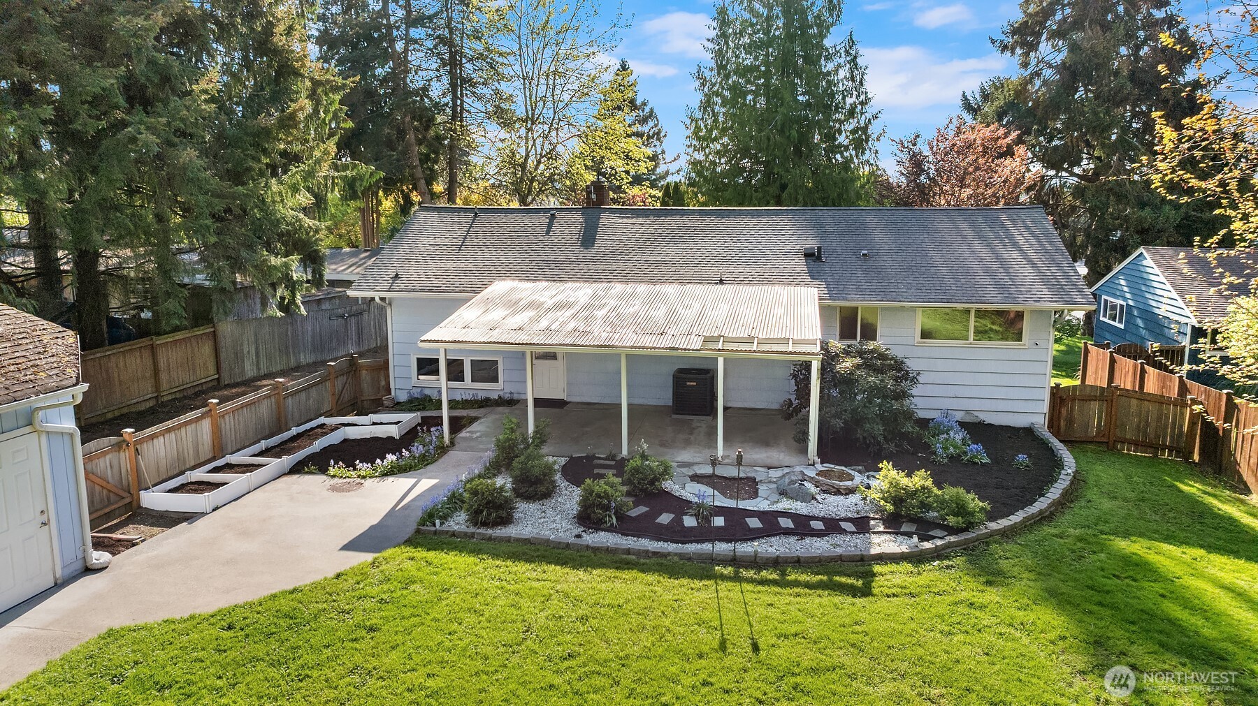 17109 44th Avenue W, Lynnwood, WA 98037
