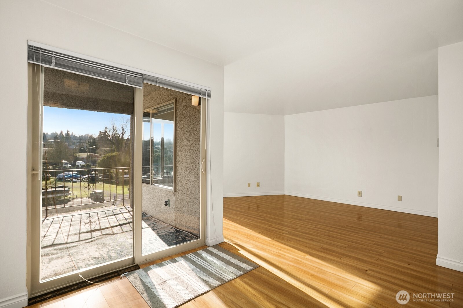 9030 Seward Park Avenue S #411, Seattle, WA 98118