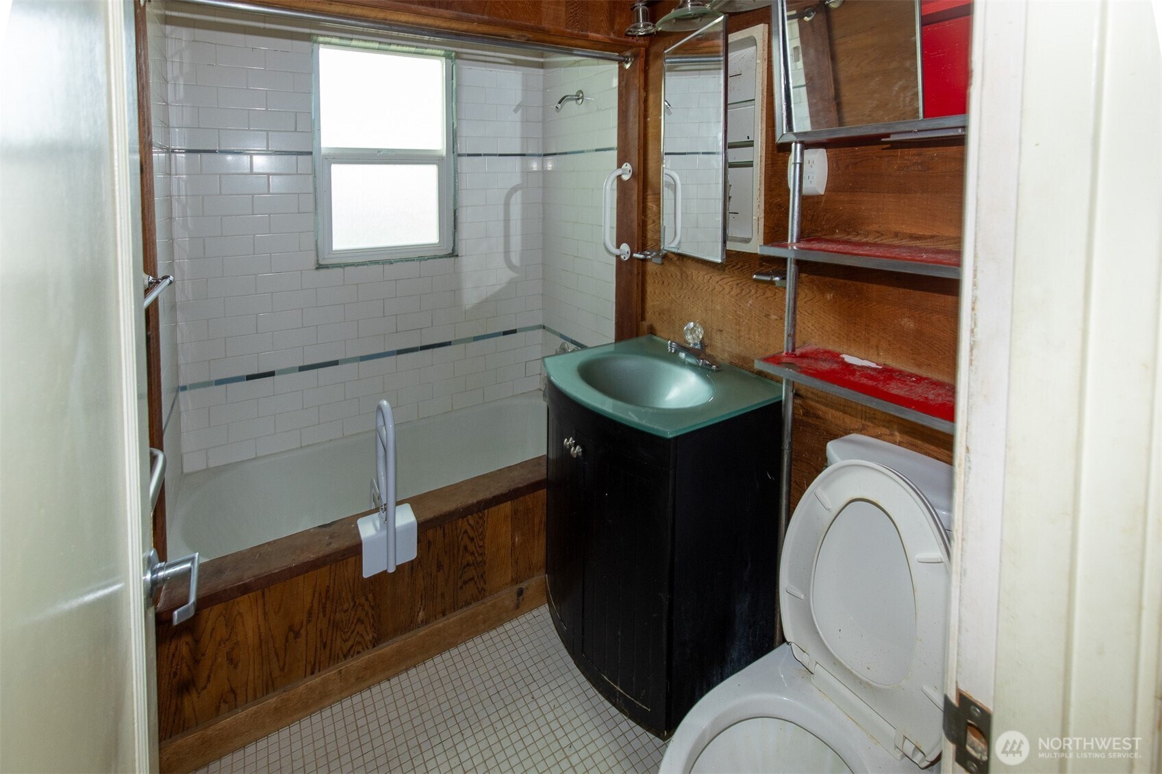 910 S 25th Avenue , Yakima, WA 98902