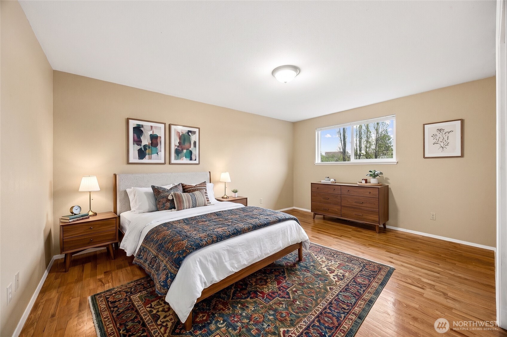 1300 SW 125th Place , Seattle, WA 98146