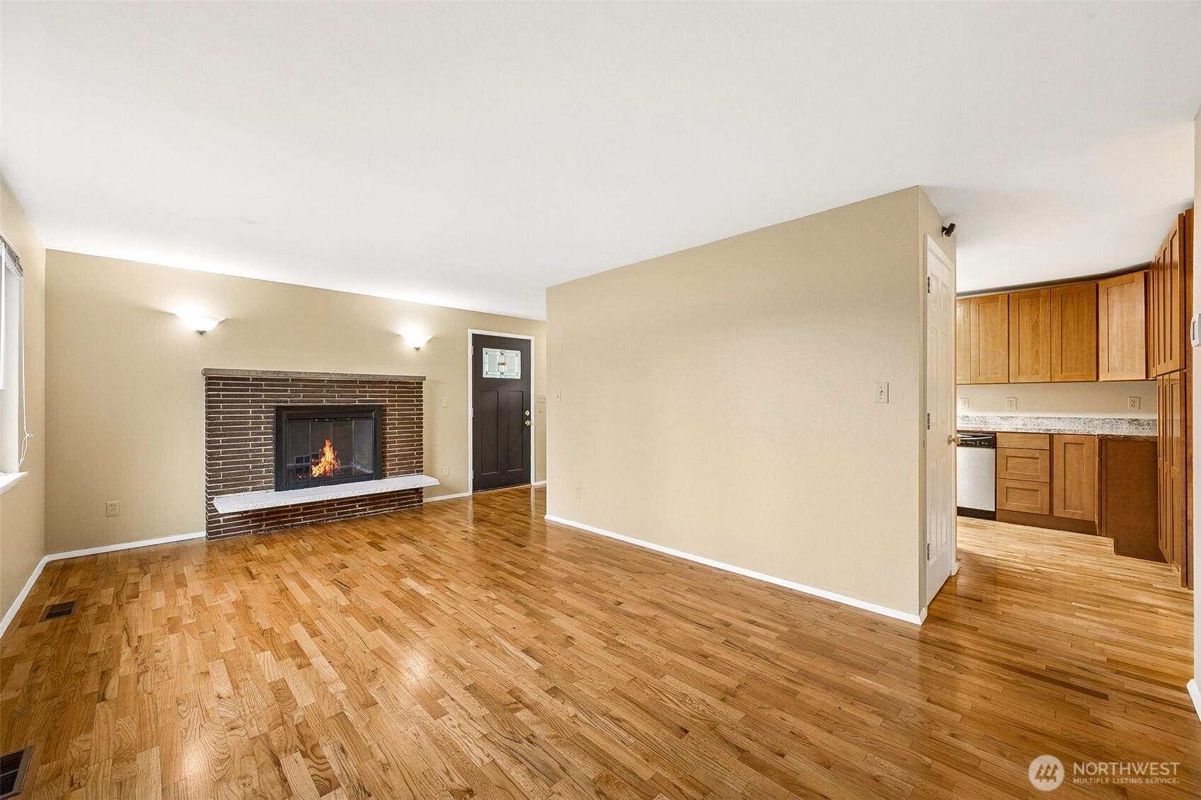 1300 SW 125th Place , Seattle, WA 98146