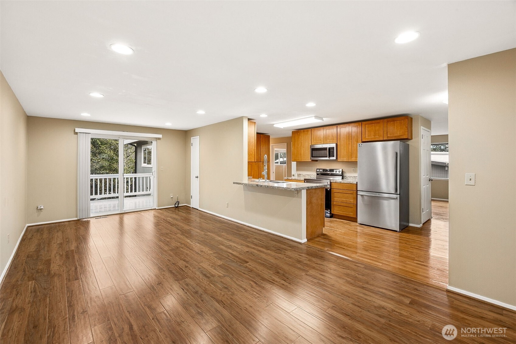 1300 SW 125th Place , Seattle, WA 98146