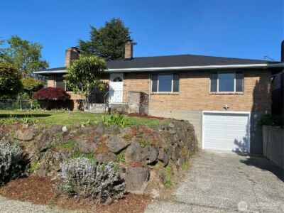 4916 24th Place S, Seattle, WA 98108-2009 - Photo 1