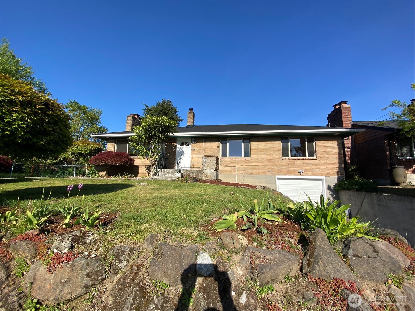 4916 24th Place S, Seattle, WA 98108-2009