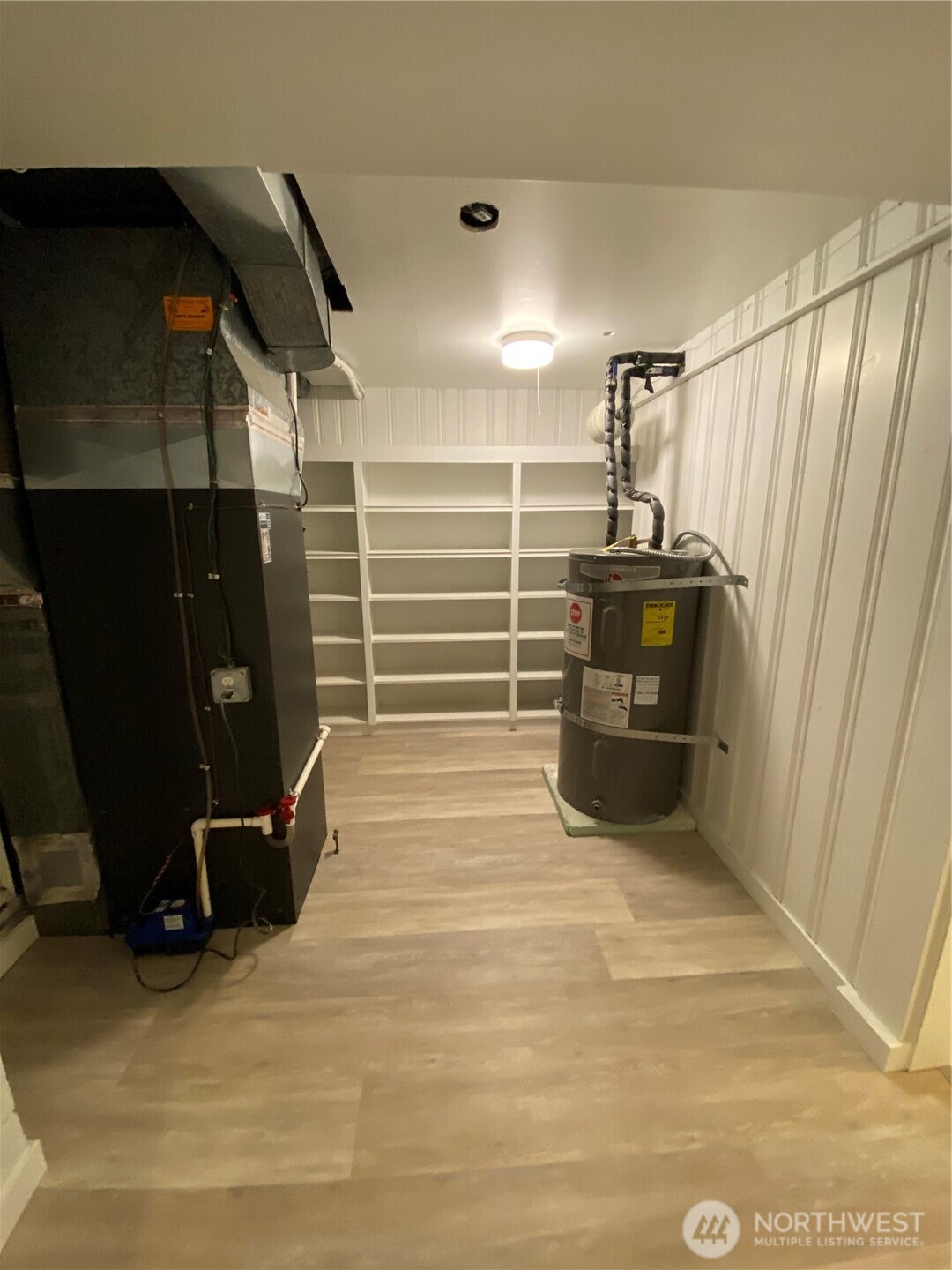4916 24th Place S, Seattle, WA 98108-2009