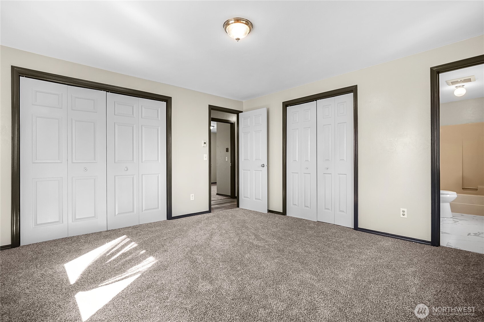 31 Gillis Avenue , Sequim, WA 98382