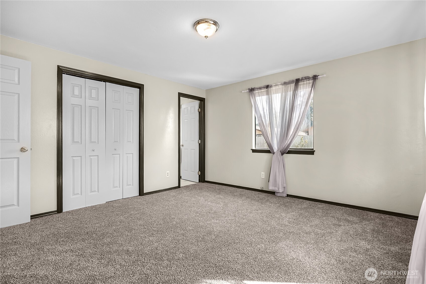 31 Gillis Avenue , Sequim, WA 98382