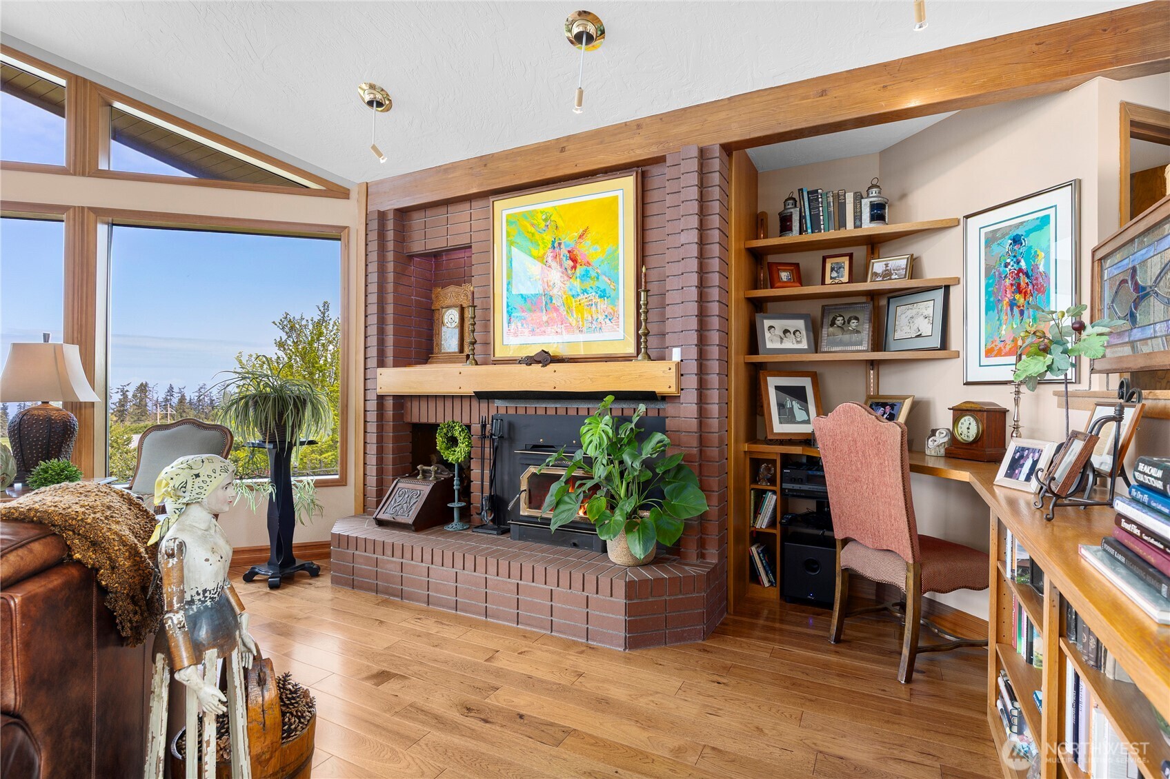1837 E Woodhaven Lane , Port Angeles, WA 98362