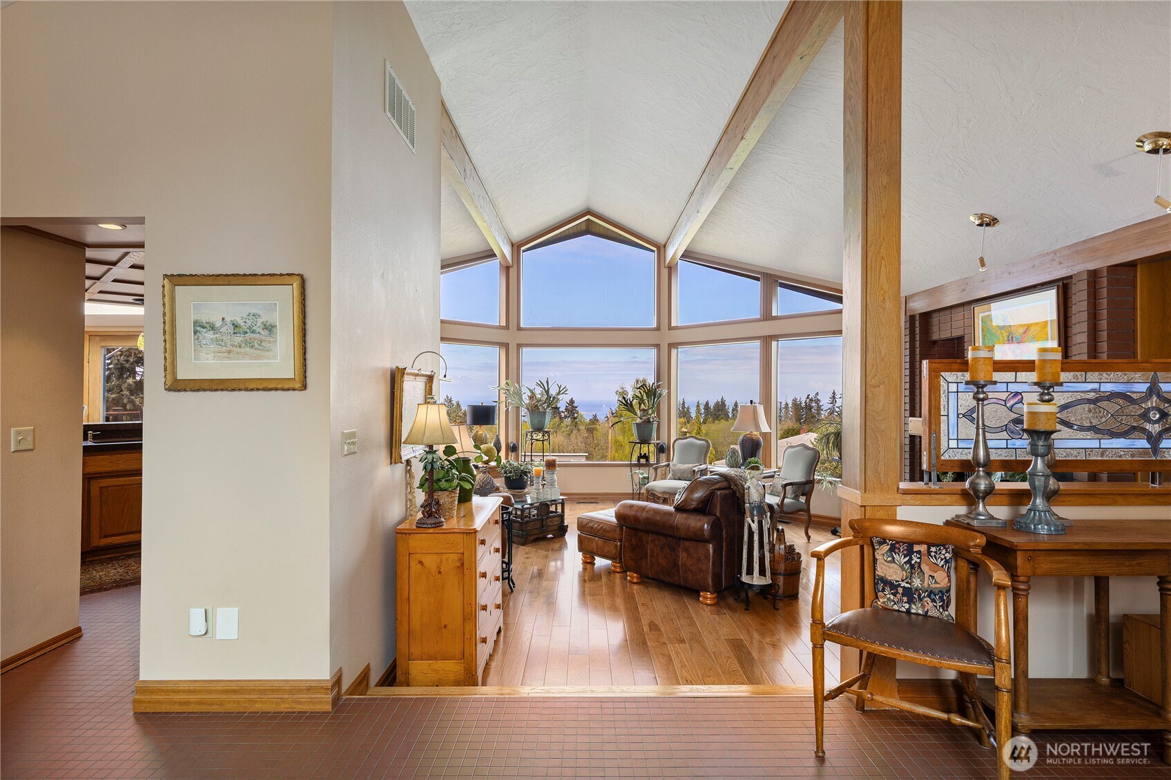 1837 E Woodhaven Lane , Port Angeles, WA 98362