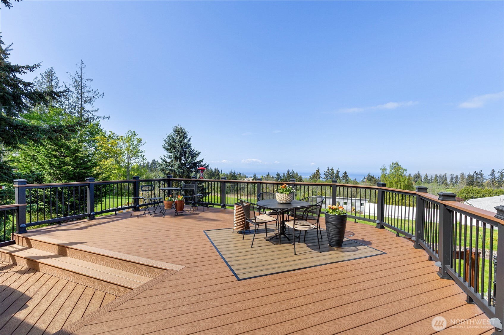 1837 E Woodhaven Lane , Port Angeles, WA 98362