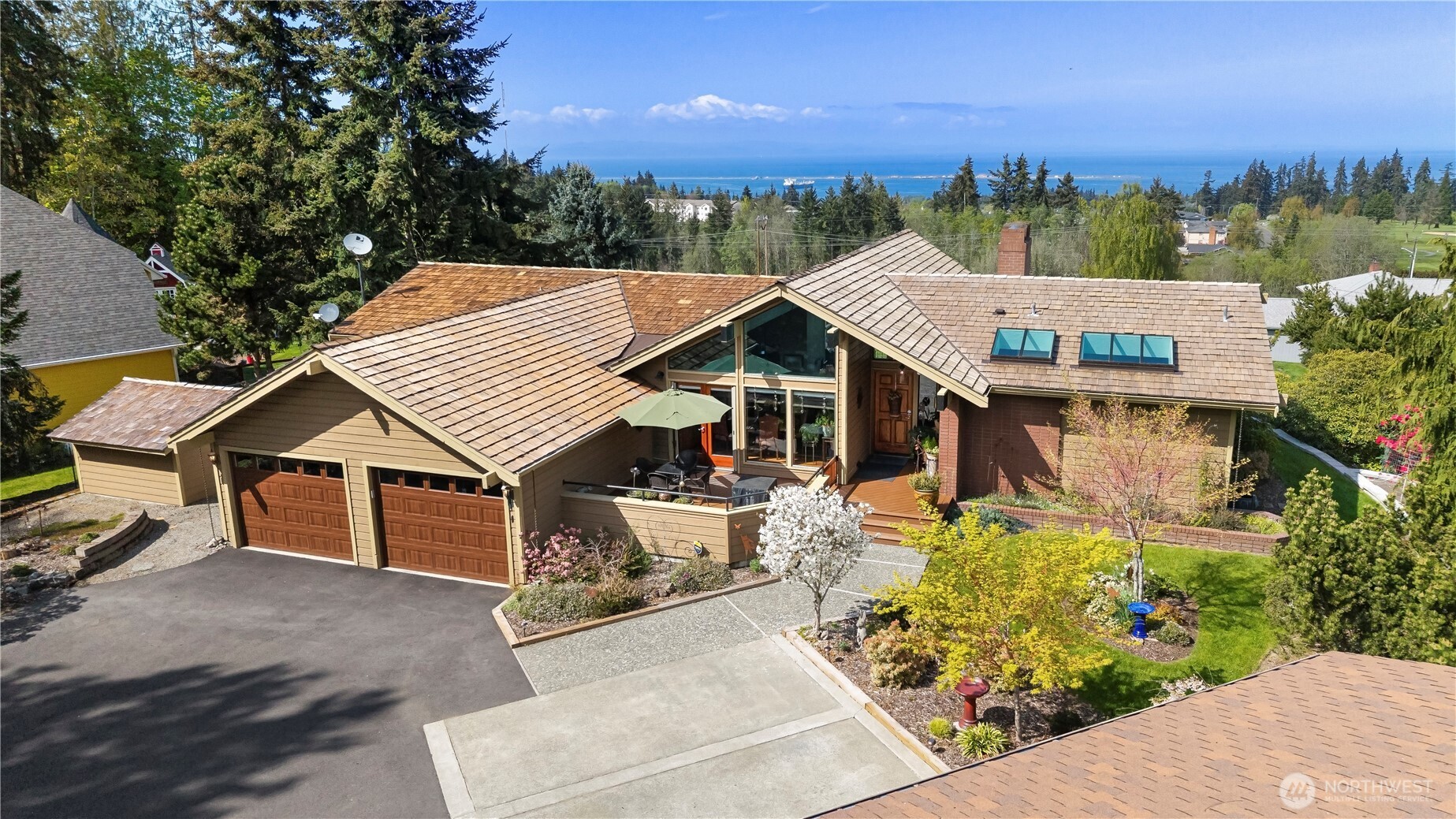1837 E Woodhaven Lane , Port Angeles, WA 98362
