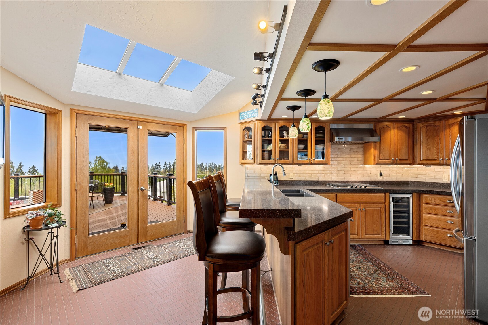 1837 E Woodhaven Lane , Port Angeles, WA 98362