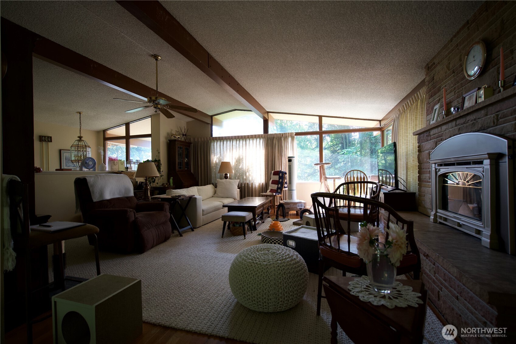 15440 SE May Valley Road , Renton, WA 98059