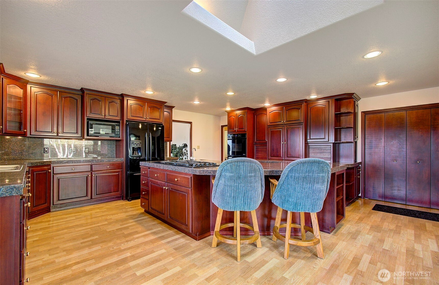 500 S Toutle Road , Toutle, WA 98649