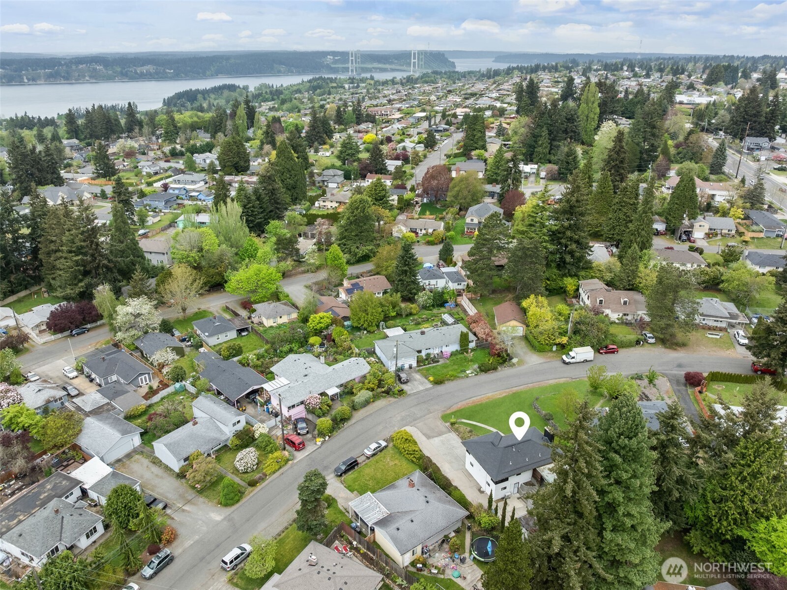 7522 Olympus Drive W, Tacoma, WA 98466-3526