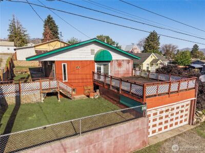 802 S Chelan Avenue , Wenatchee, WA 98801 - Photo 1