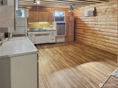 802 S Chelan Avenue , Wenatchee, WA 98801 - Photo 16