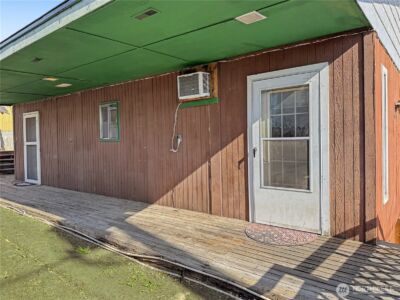 802 S Chelan Avenue , Wenatchee, WA 98801 - Photo 21