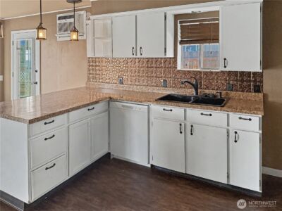 802 S Chelan Avenue , Wenatchee, WA 98801 - Photo 26