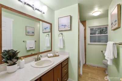 20530 11th Drive SE, Bothell, WA 98012 - Photo 14