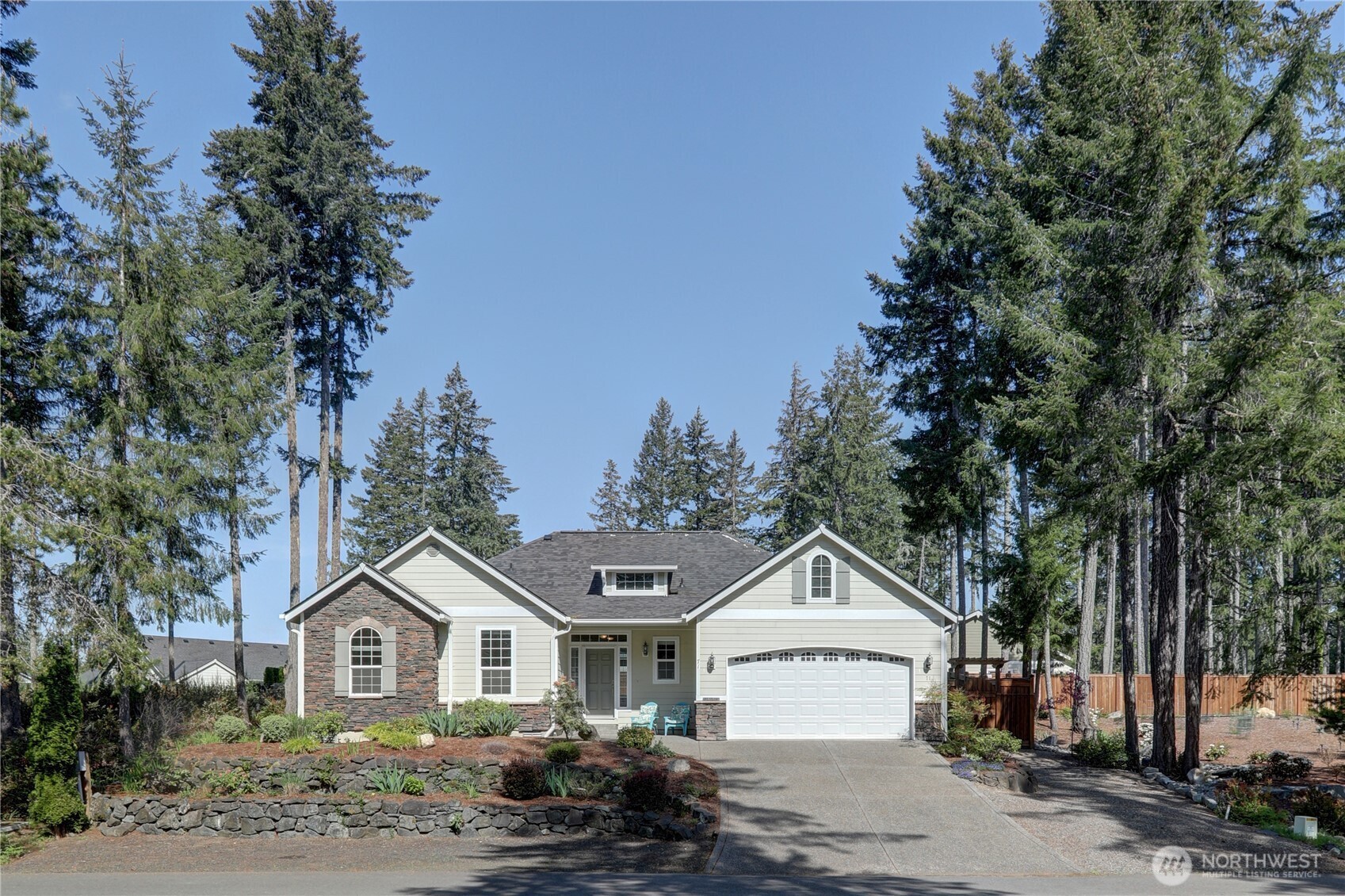 71 E Madrona Lane , Union, WA 98592