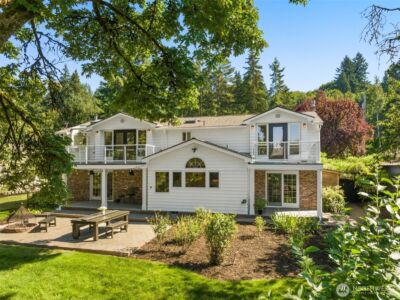 11216 E Riverside Drive , Bothell, WA 98011