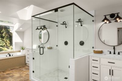 11216 E Riverside Drive , Bothell, WA 98011 - Photo 18