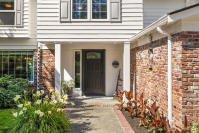 11216 E Riverside Drive , Bothell, WA 98011 - Photo 3