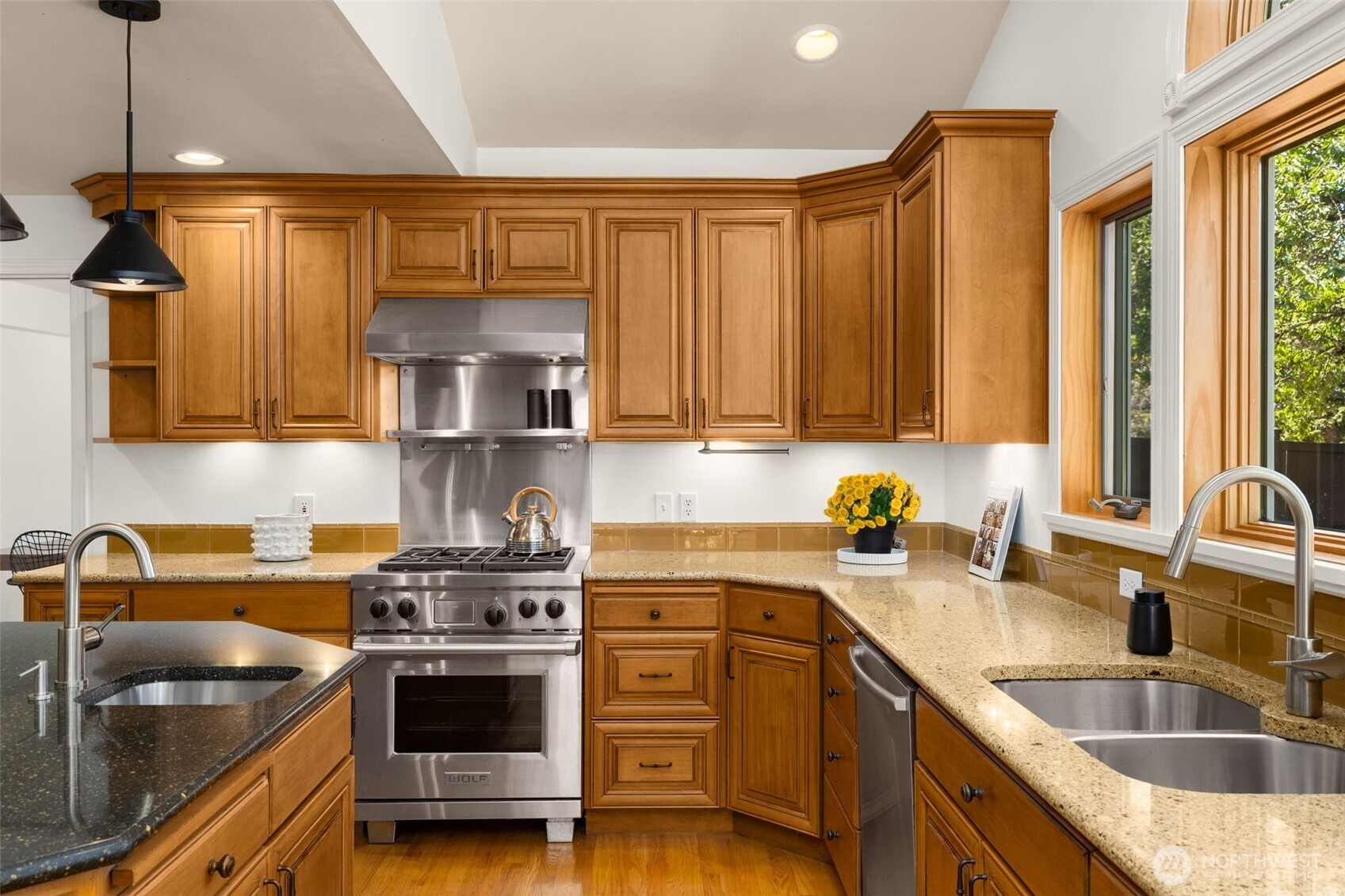 11216 E Riverside Drive , Bothell, WA 98011