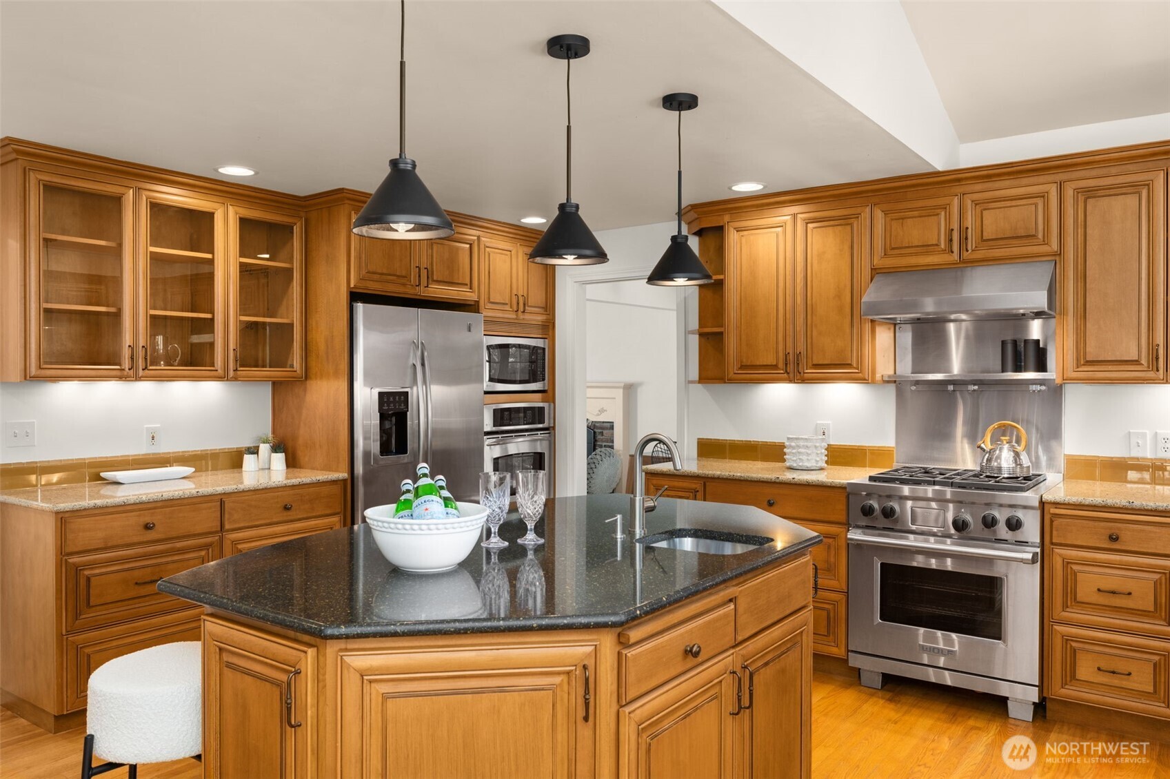 11216 E Riverside Drive , Bothell, WA 98011