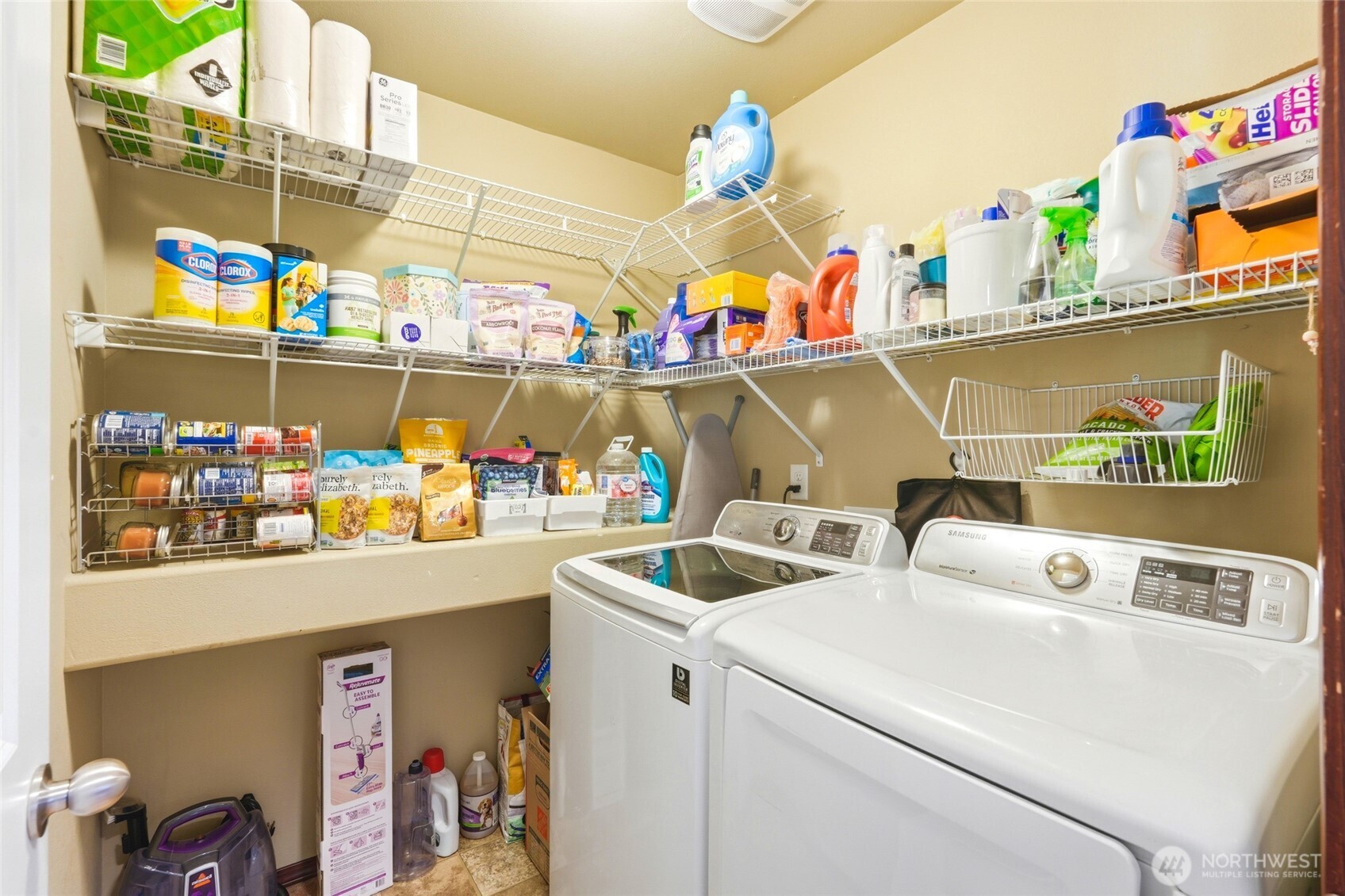 310 Jeff Street , Mount Vernon, WA 98274