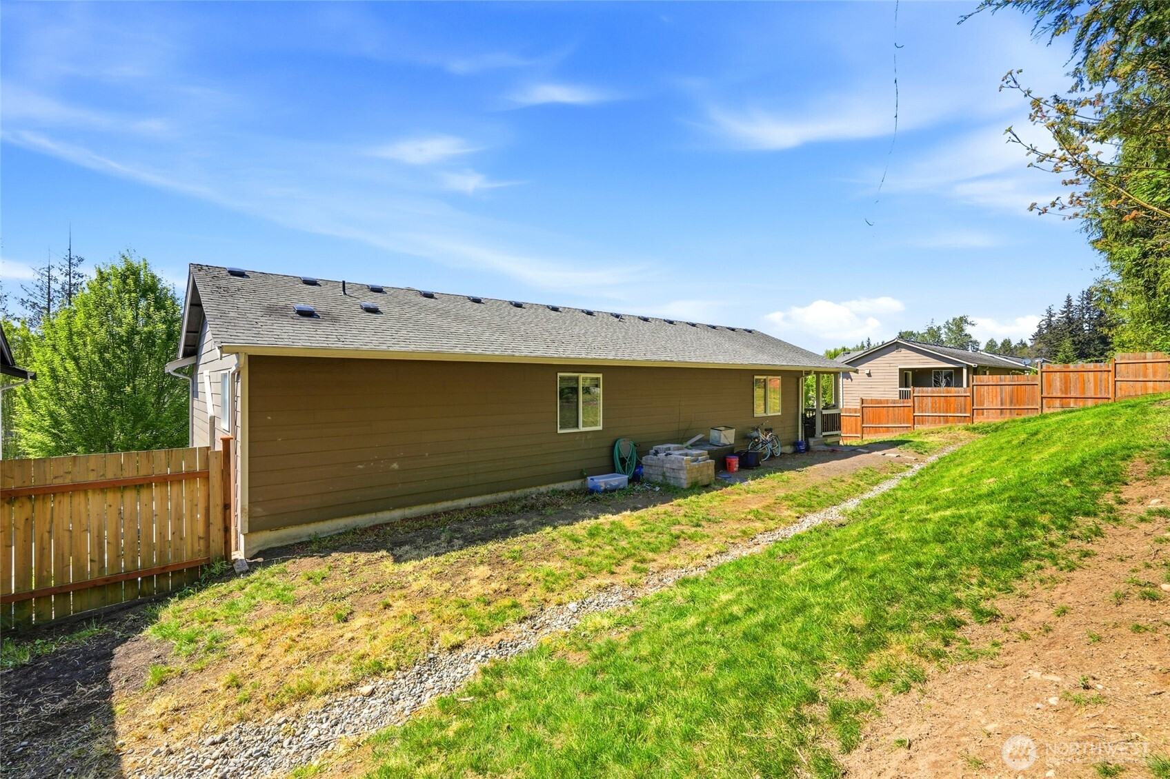 310 Jeff Street , Mount Vernon, WA 98274