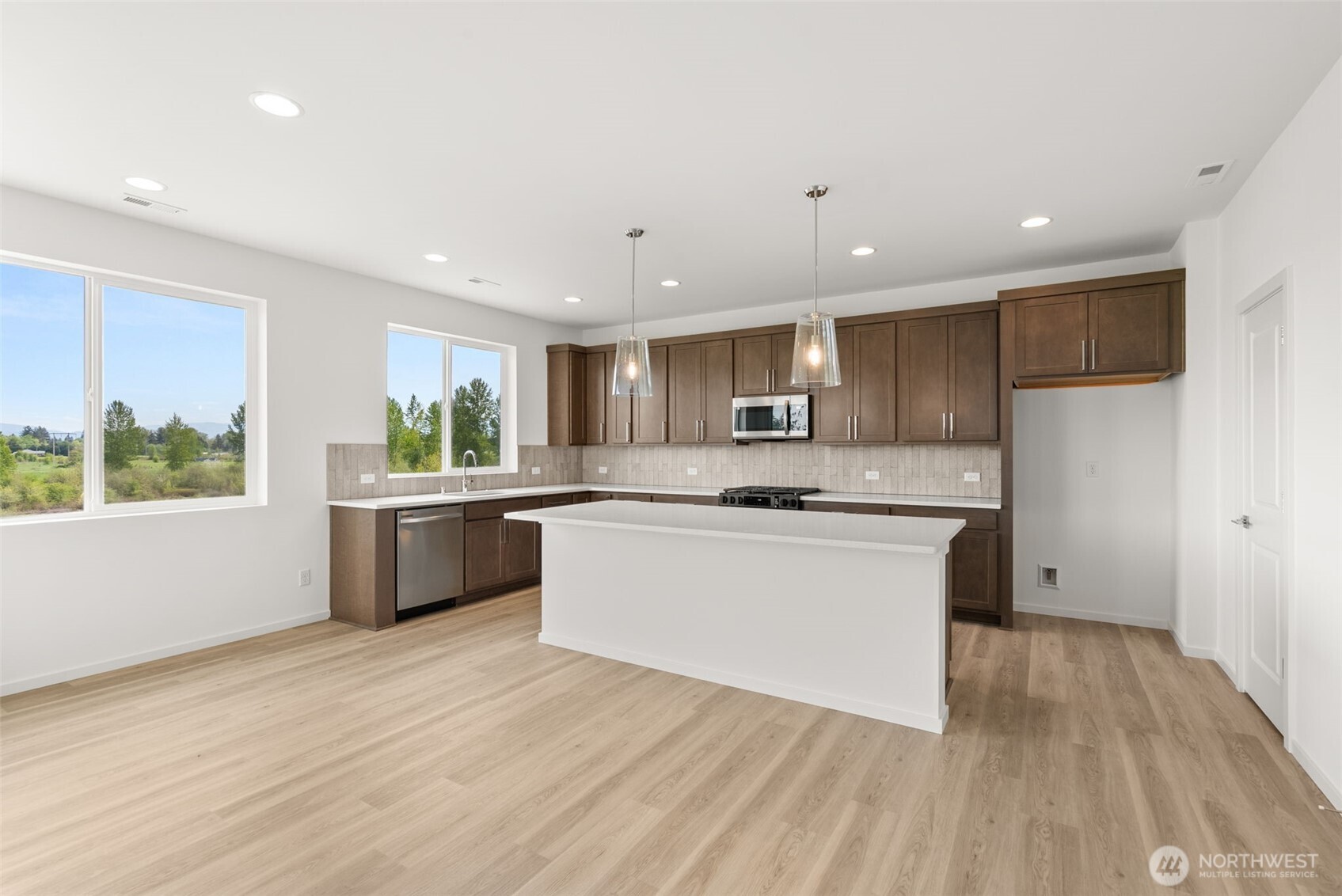 3221 219th Avenue E, Bonney Lake, WA 98391