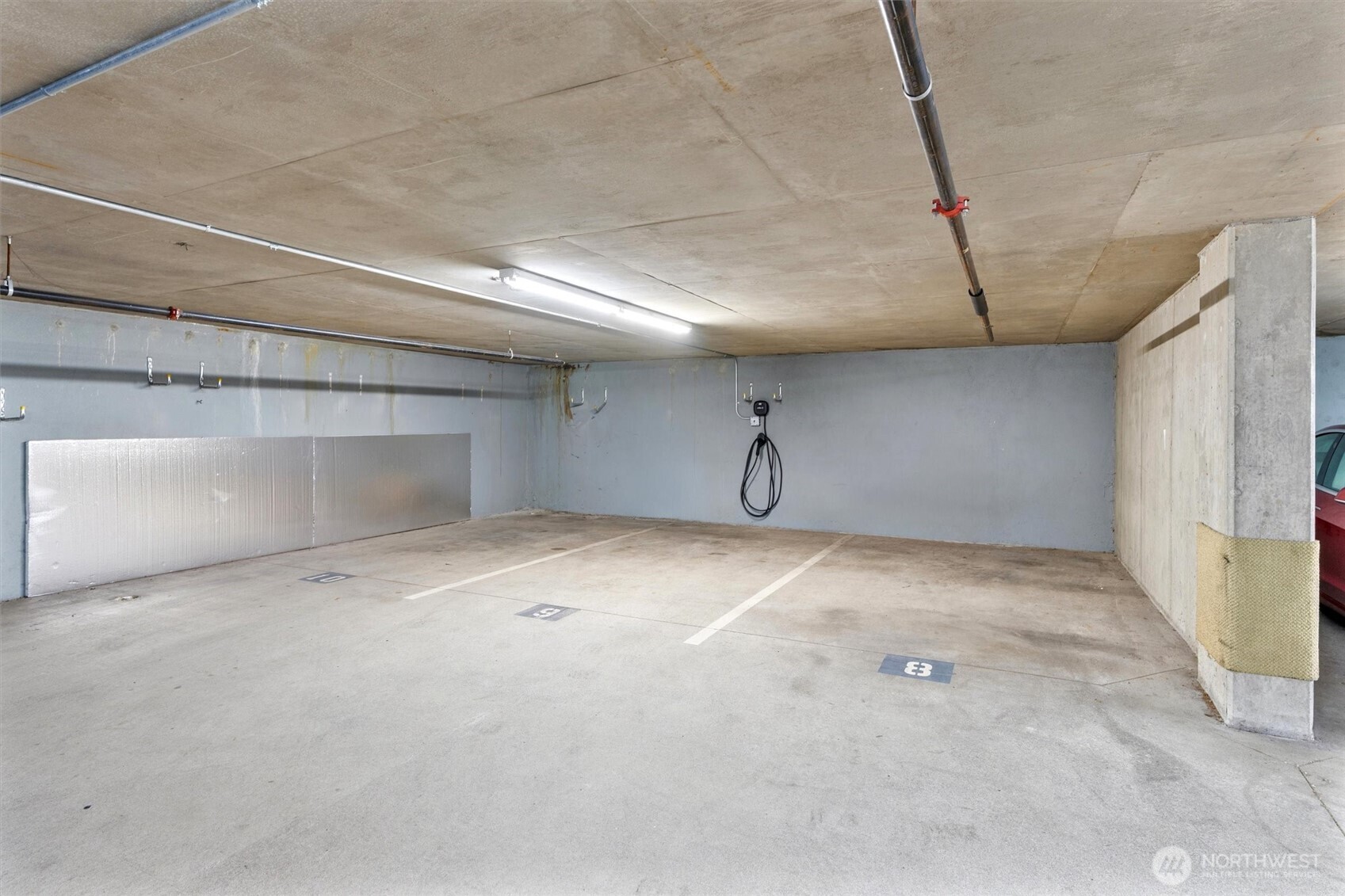 1661 Harbor Avenue SW #502, Seattle, WA 98116-2082