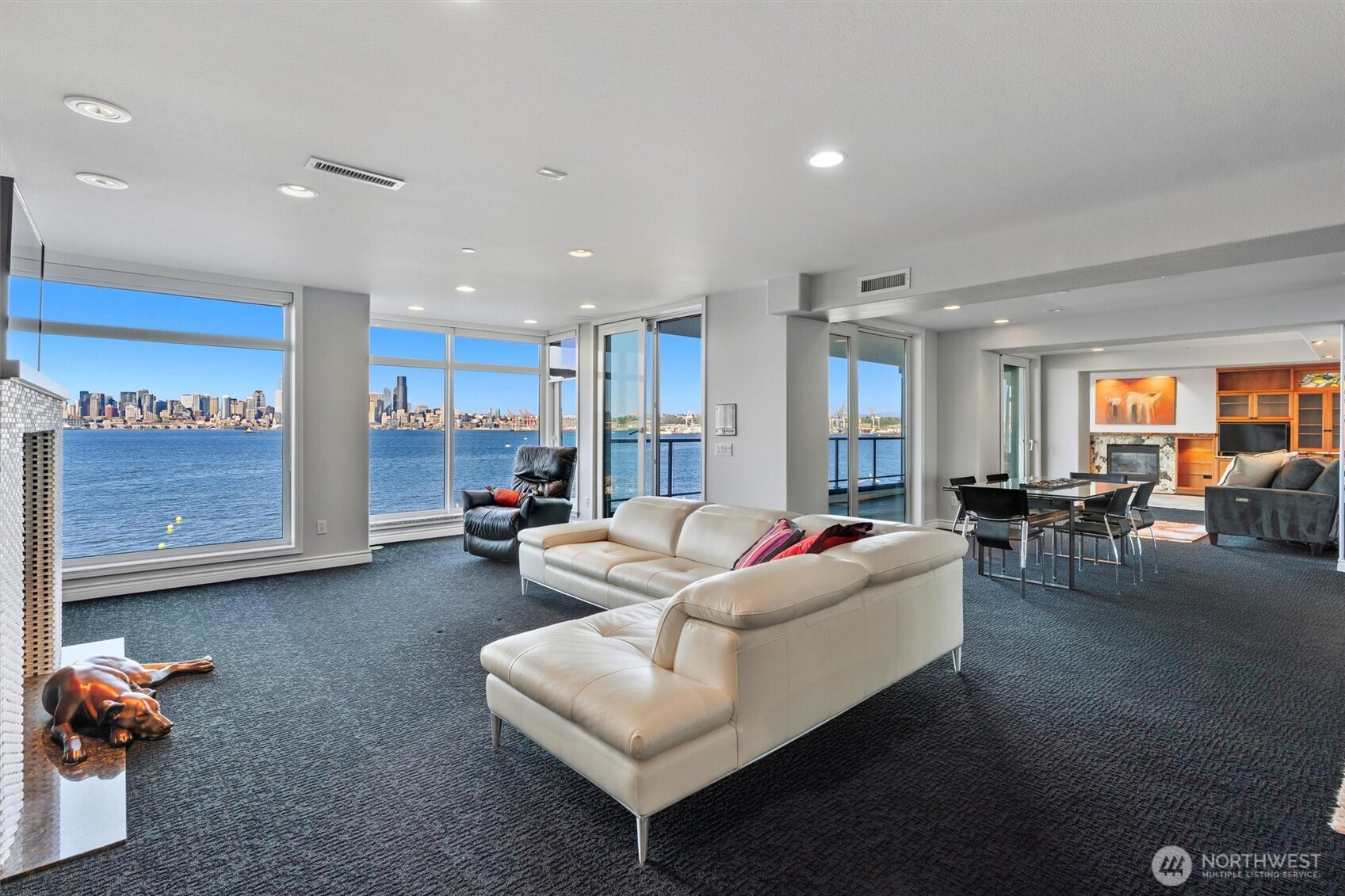 1661 Harbor Avenue SW #502, Seattle, WA 98116-2082
