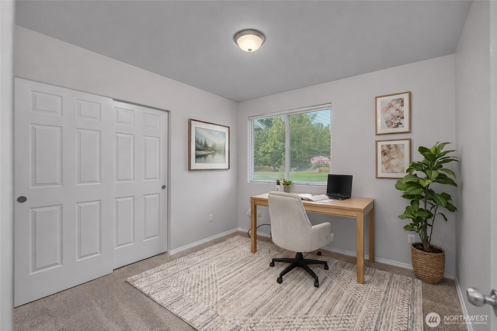810 E Lakeshore Drive W, Shelton, WA 98584