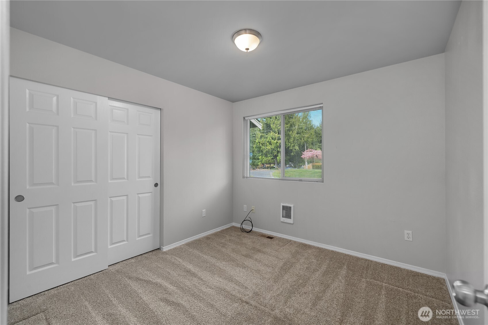 810 E Lakeshore Drive W, Shelton, WA 98584