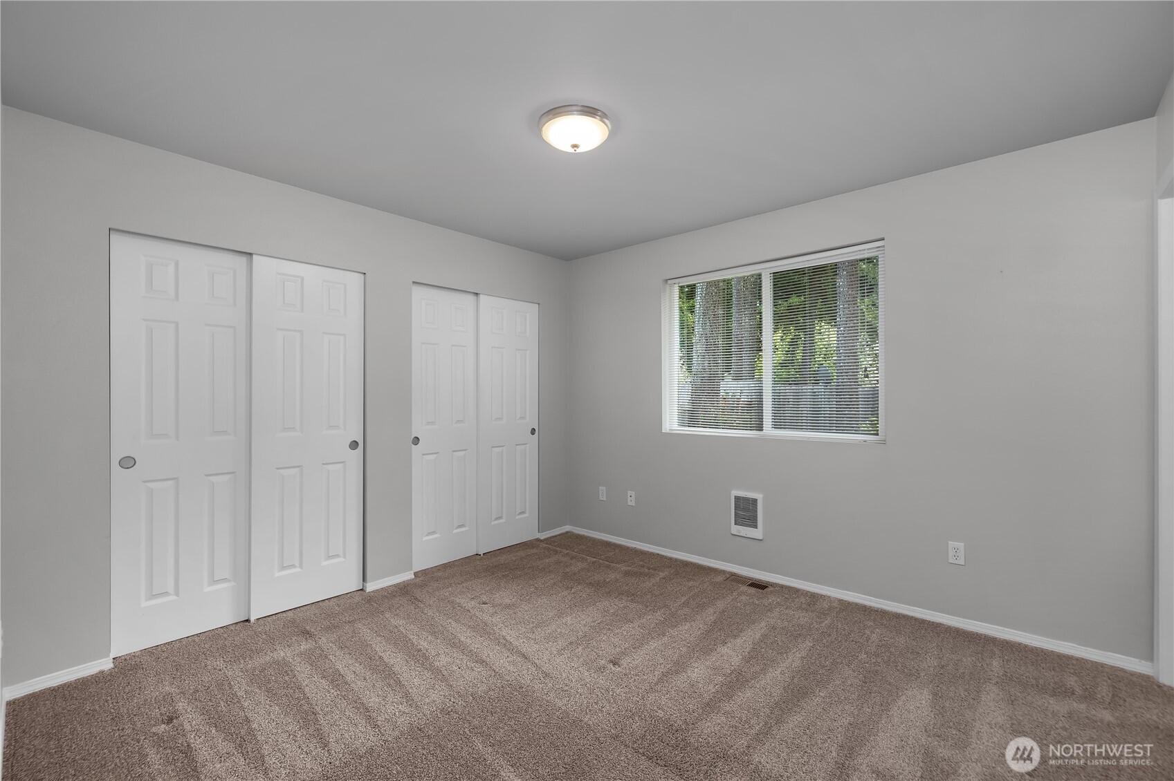 810 E Lakeshore Drive W, Shelton, WA 98584