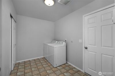810 E Lakeshore Drive W, Shelton, WA 98584 - Photo 21