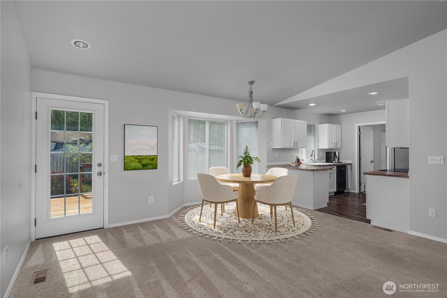 810 E Lakeshore Drive W, Shelton, WA 98584