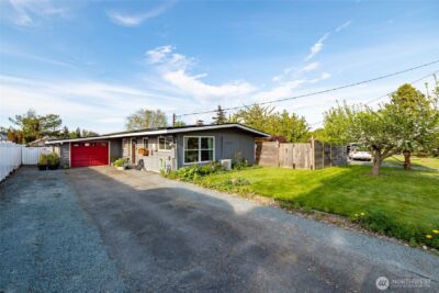 1702 36th Street , Anacortes, WA 98221 - Photo 1