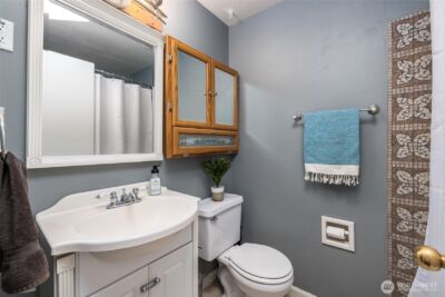1702 36th Street , Anacortes, WA 98221 - Photo 21