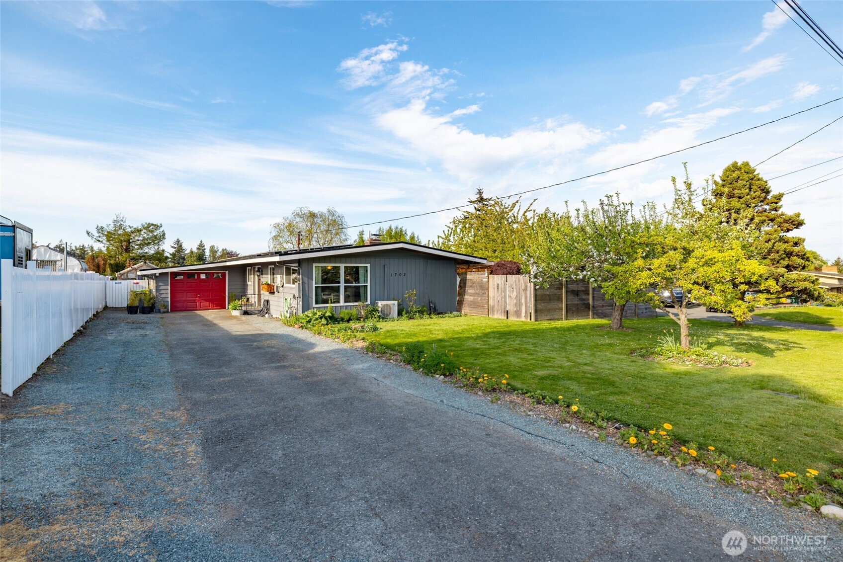 1702 36th Street , Anacortes, WA 98221