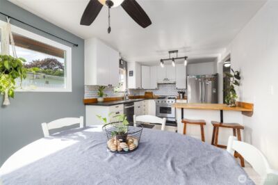1702 36th Street , Anacortes, WA 98221 - Photo 9
