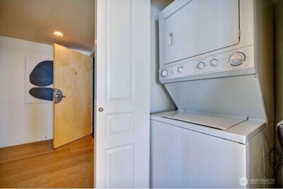 2929 1st Avenue #914, Seattle, WA 98121 - Photo 20