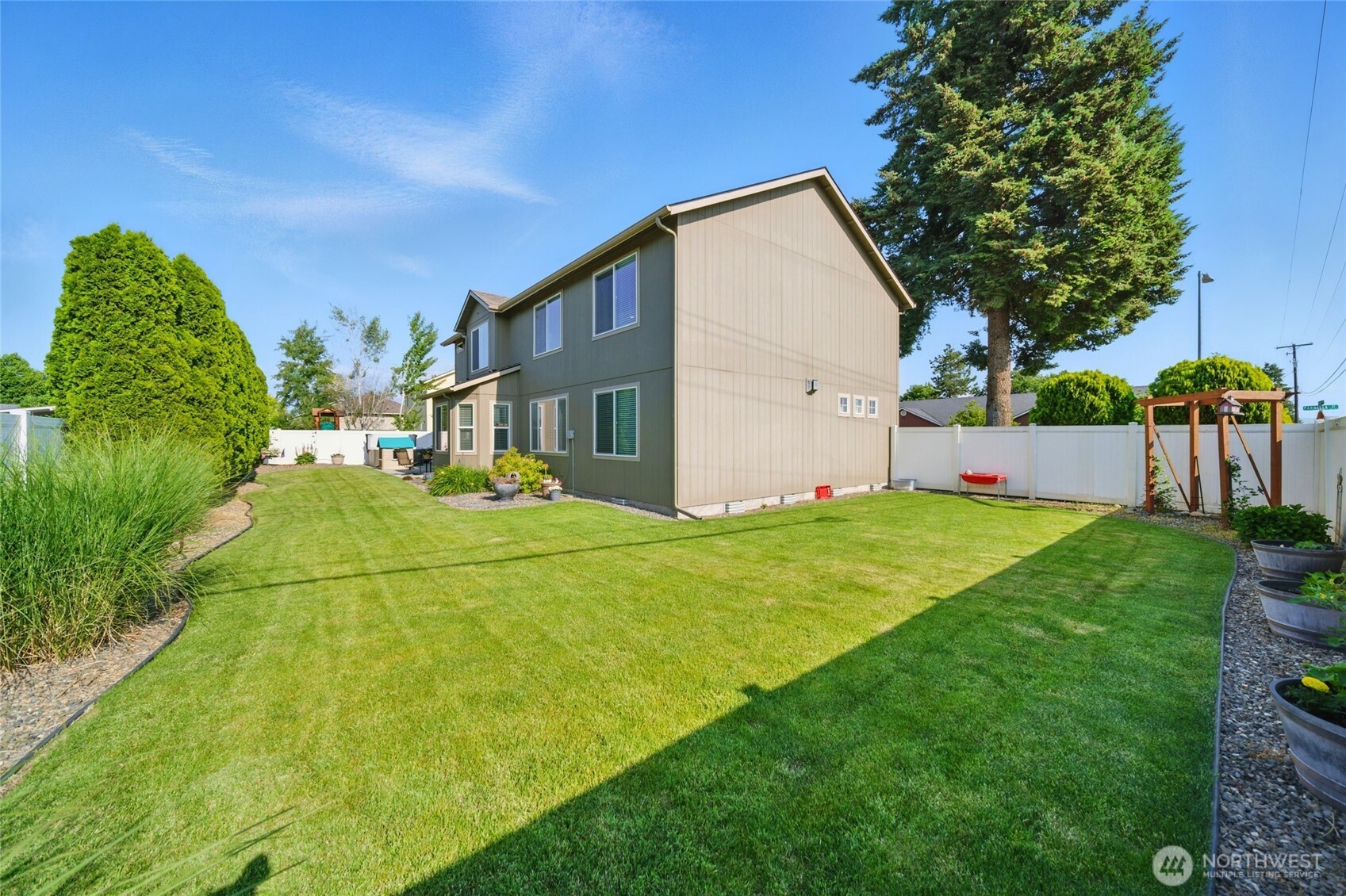 919 Carmella Street , Walla Walla, WA 99362