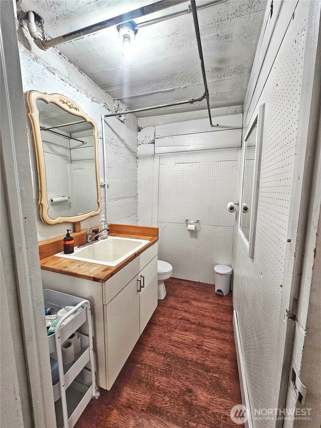 130 S Main Street , Colville, WA 99114