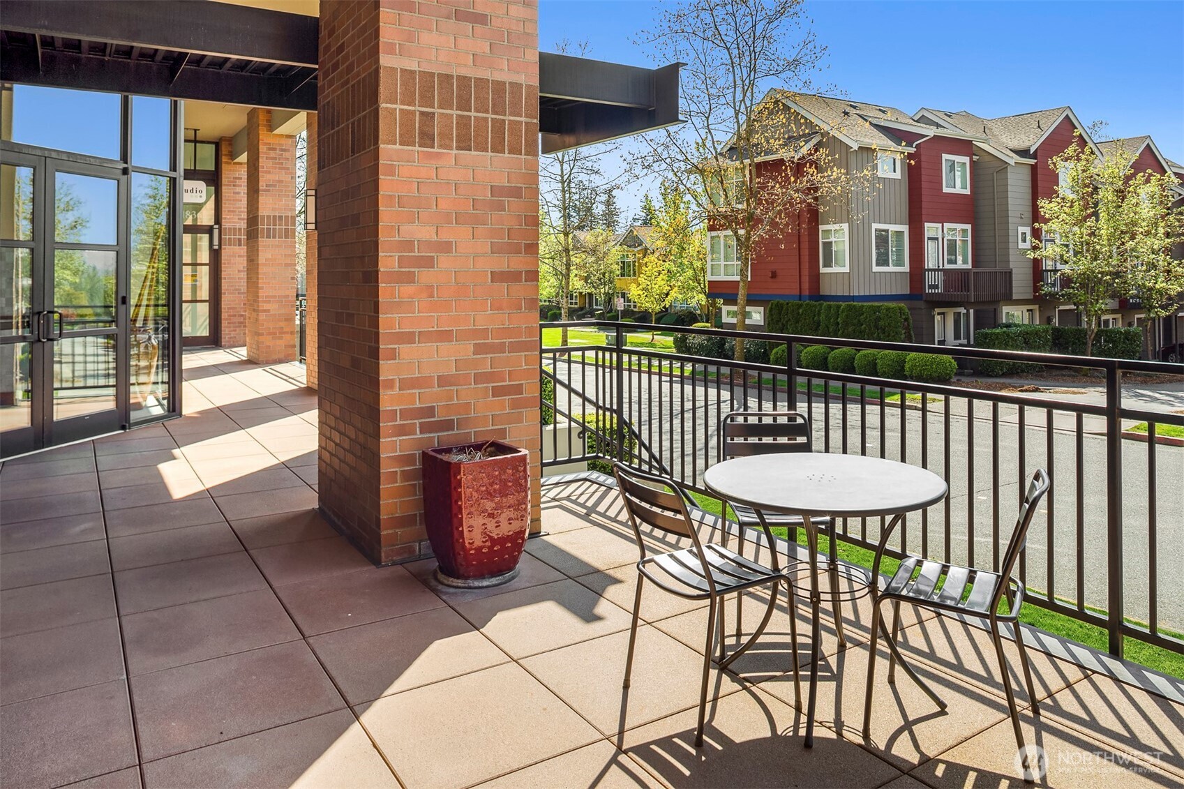 1840 25th Avenue NE #412, Issaquah, WA 98029