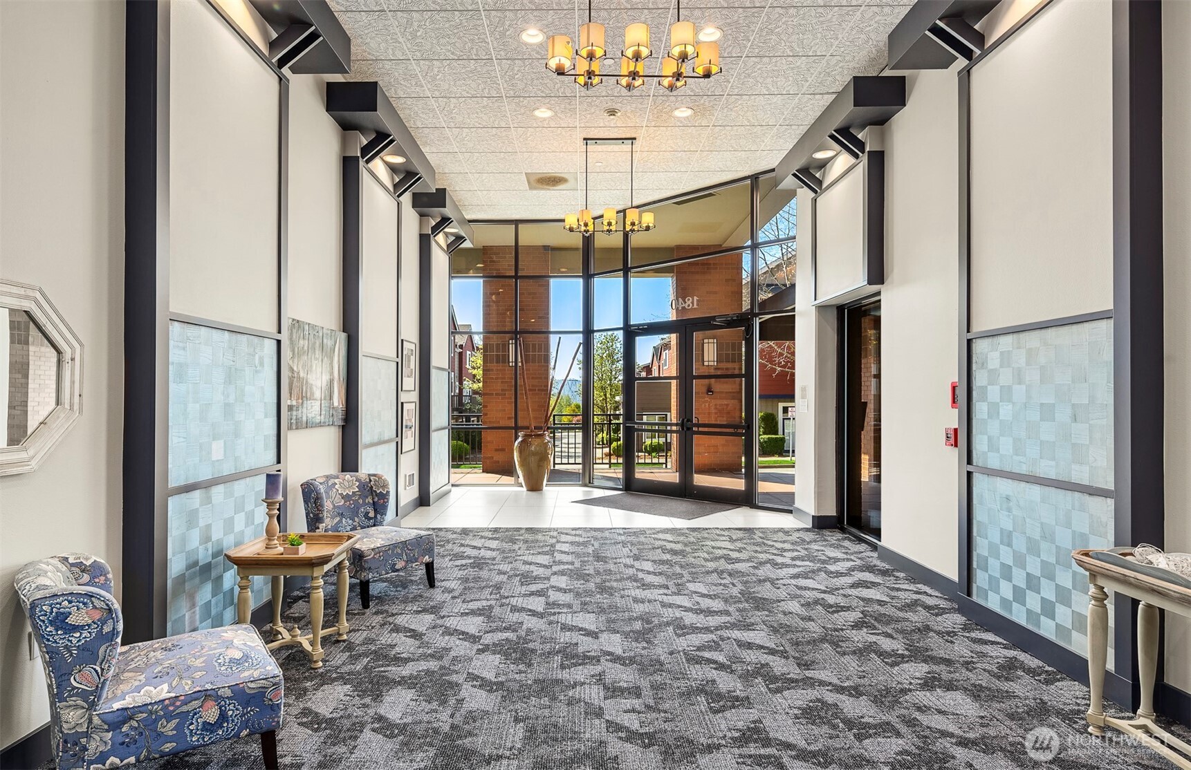 1840 25th Avenue NE #412, Issaquah, WA 98029