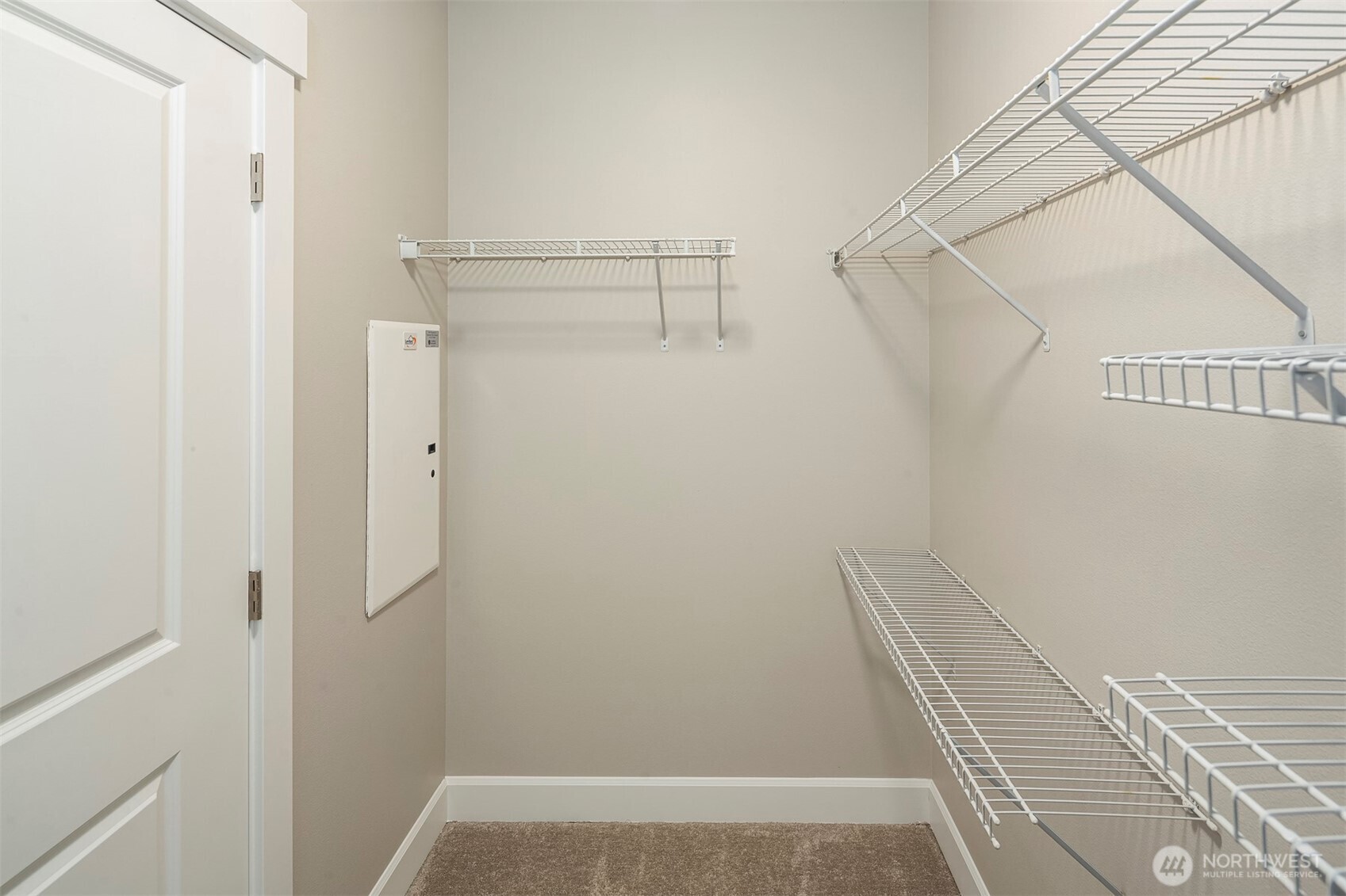 1840 25th Avenue NE #412, Issaquah, WA 98029
